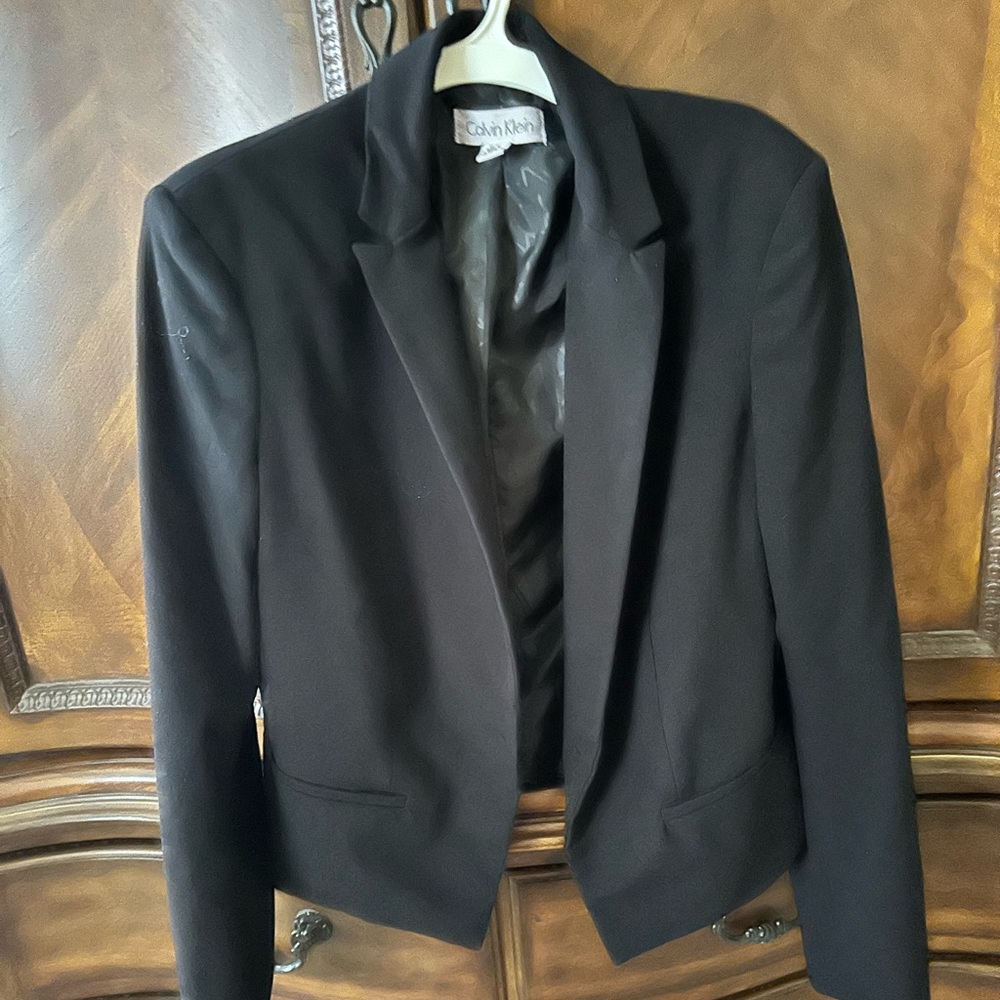 Black Blazer: Calvin Klein